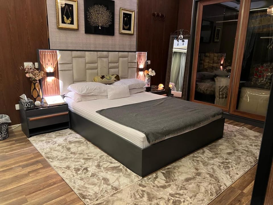 شقه مفروشه بالقاهره الجديده Apartment in New Cairo City