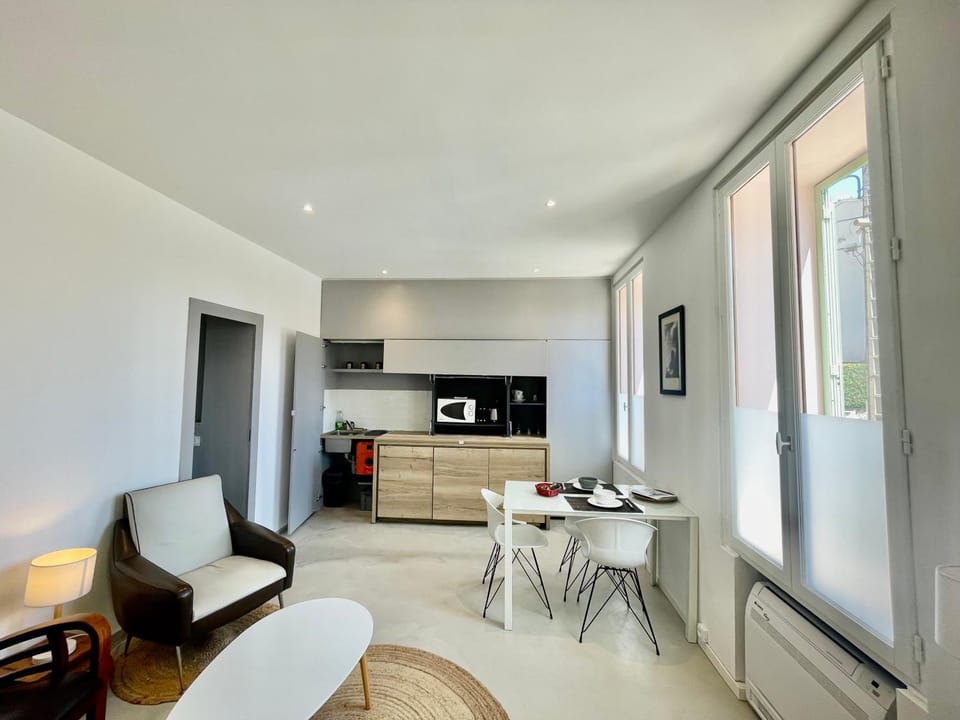 Apartment Monaco Beach Grimaldi Forum House in Monaco
