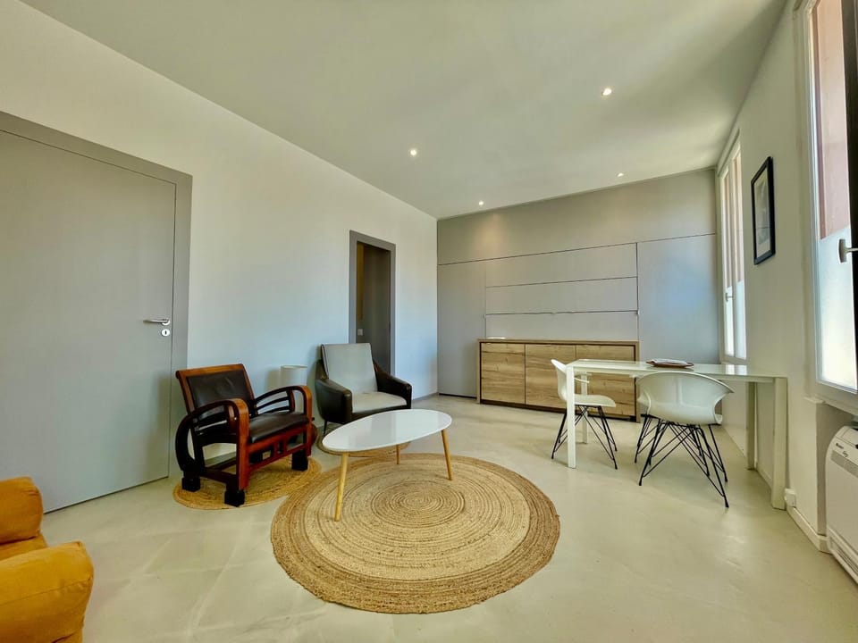 Apartment Monaco Beach Grimaldi Forum House in Monaco