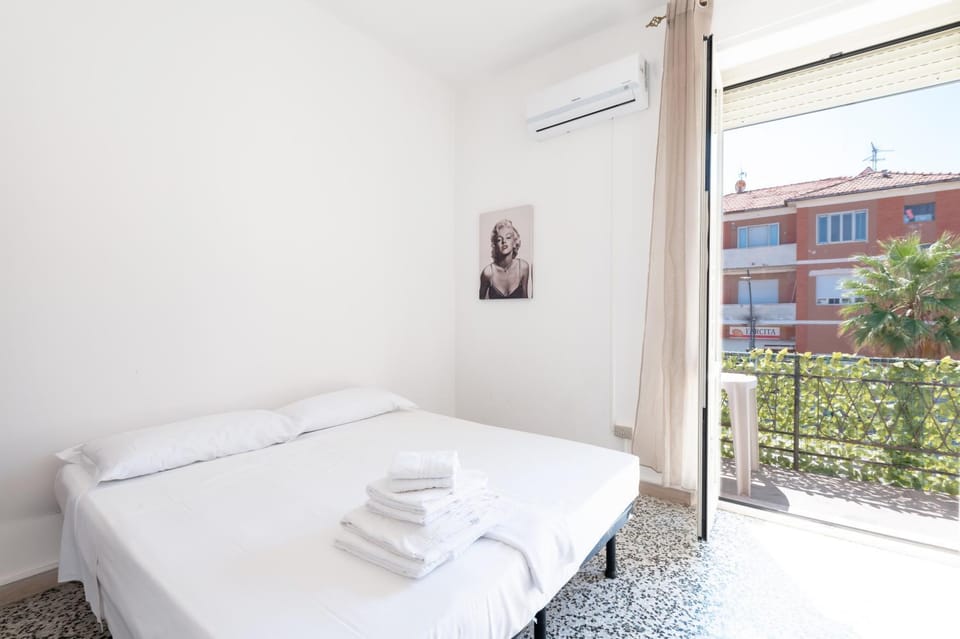 Balcony/Terrace, Bedroom