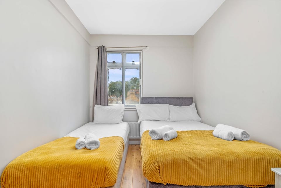 Homey Flat near Marble arch Apartment in City of Westminster