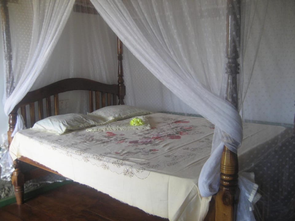 Fishermens Lodge & Restaurant Nature lodge in Southern Province