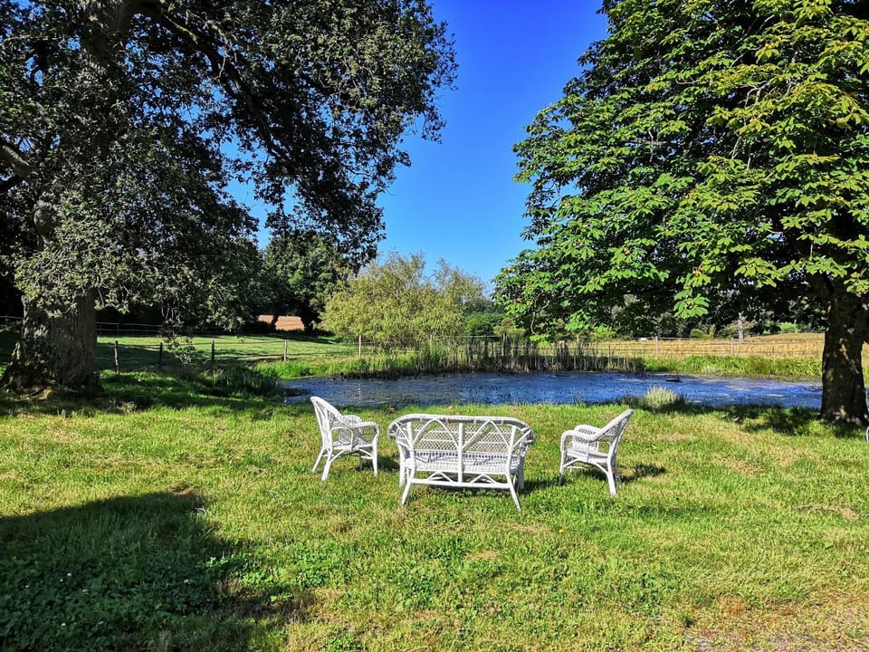 La Marquise Penchée Bed and Breakfast in Centre-Val de Loire