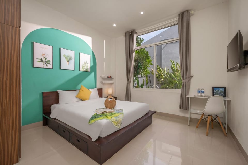 Bed, Photo of the whole room