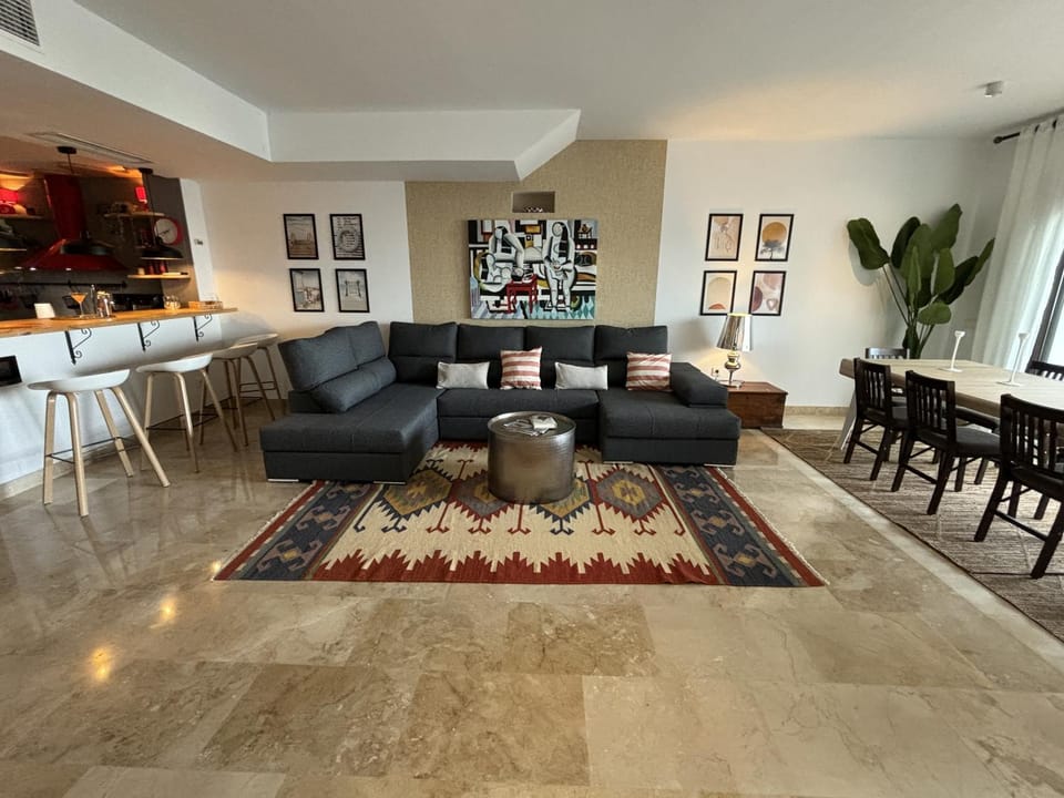 Living room, Seating area, Dining area