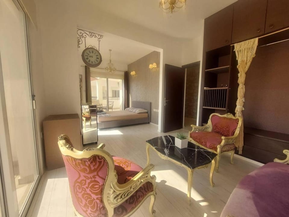 Central 1 bedroom lux apartment Apartment in Larnaca