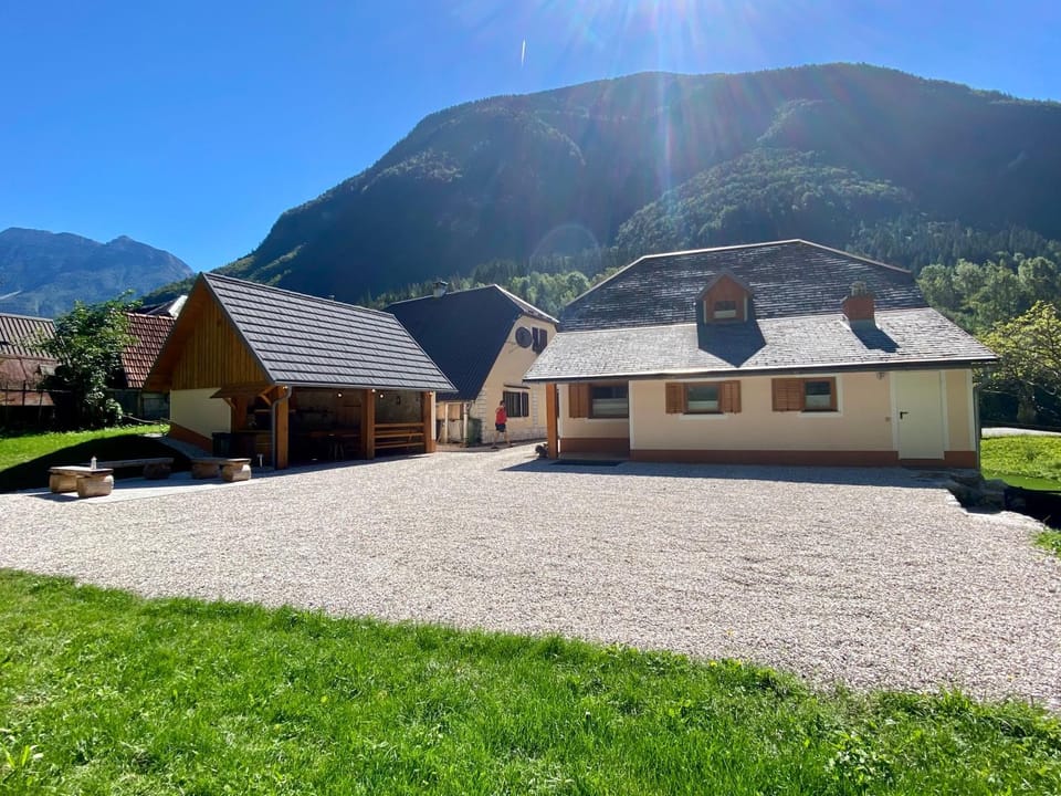 Property building, Day, Natural landscape