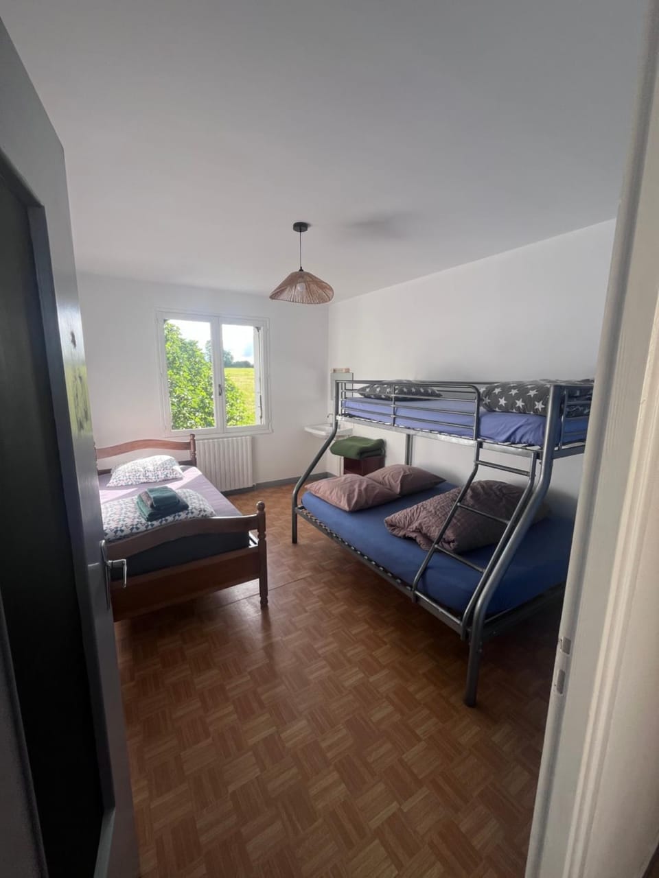 Le Gîte de Saint Romans Hostel in Nouvelle-Aquitaine