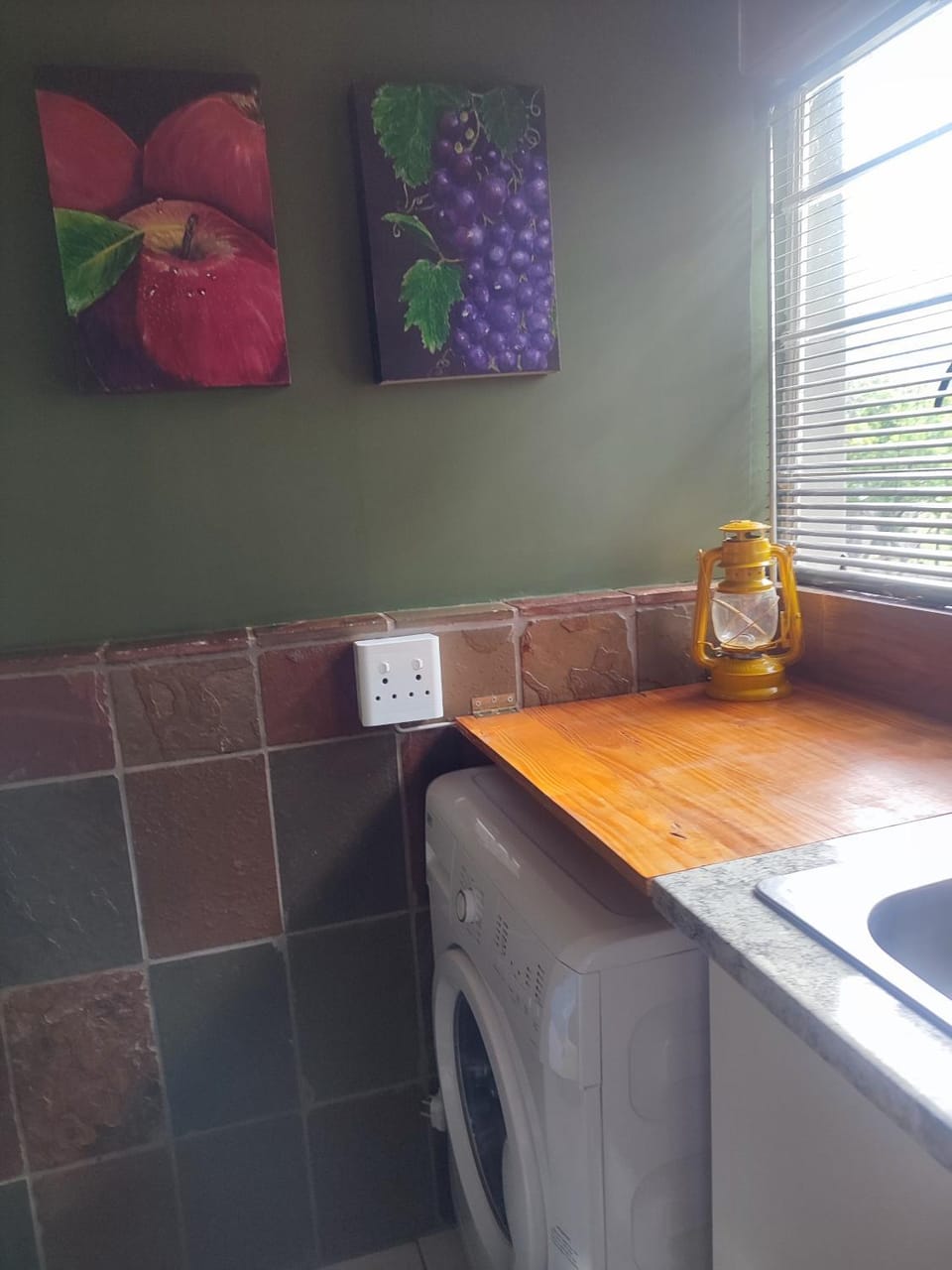 The Pink chair questhouse Apartment in Gauteng