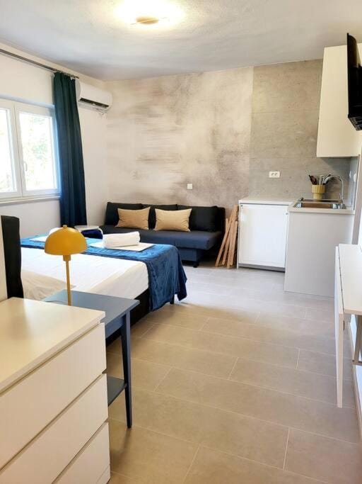 Nice studio apartment in picturesque village Apartment in Split-Dalmatia County