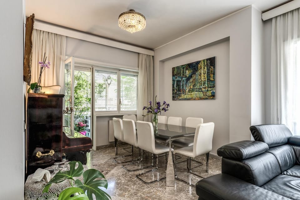 Balcony/Terrace, Dining area