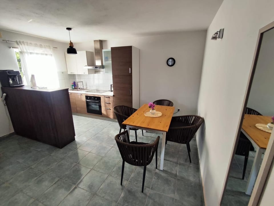 Apartmants Bura Apartment in Seline