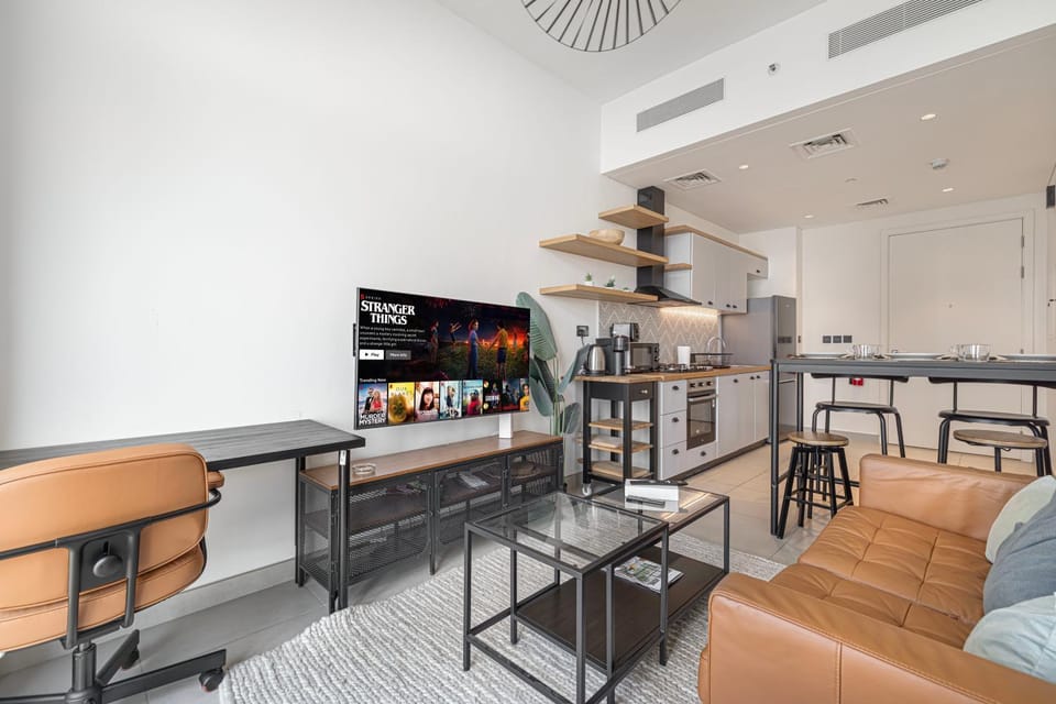 Cozy 1BR Near Dubai Hills Park Apartment in Dubai
