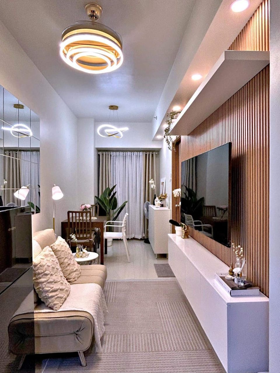 The 3rd Staycation Near MOA, Airport, with FREE WIFI, Netflix Apartment hotel in Pasay