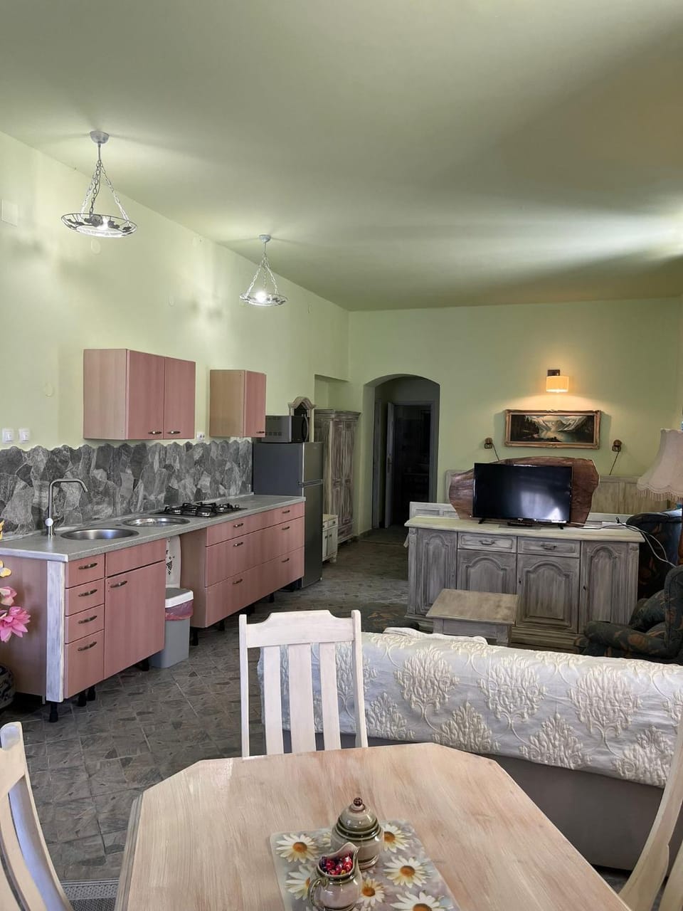 Kitchen or kitchenette, Living room, Seating area