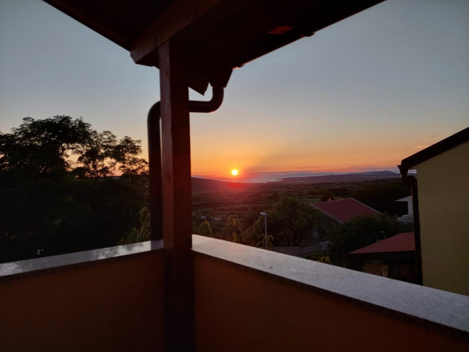 View (from property/room), Balcony/Terrace, Sunset
