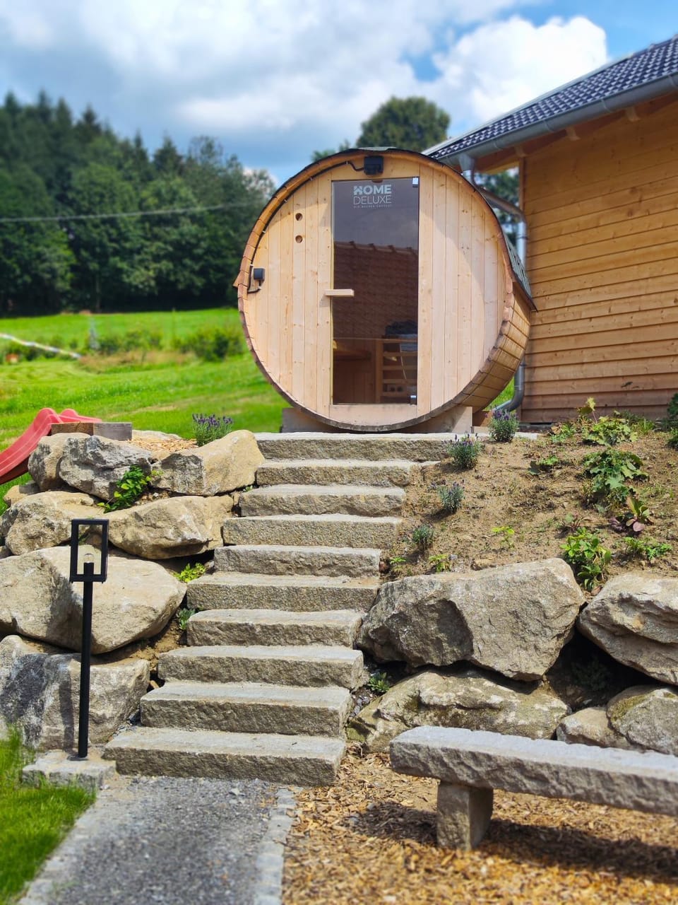 Garden, Sauna