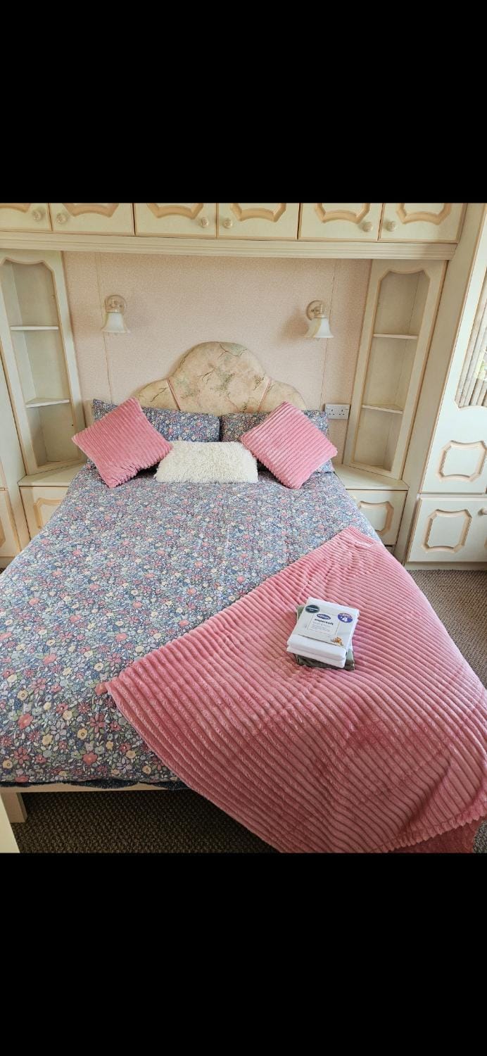 Gwel y mynydd Caravan Campground/ 
RV Resort in Wales