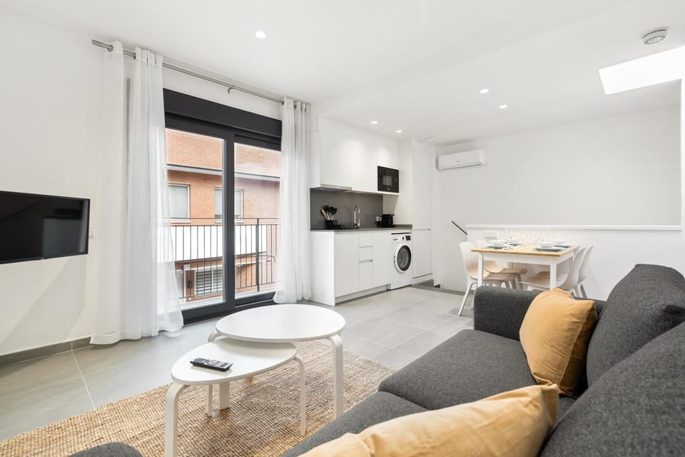 TV and multimedia, Living room, Seating area