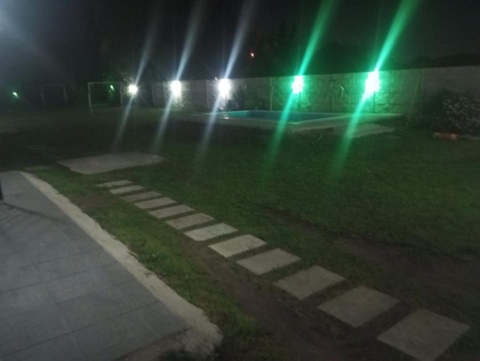 casa pileta parque mar del plata a 400 metros del mar House in Mar del Plata