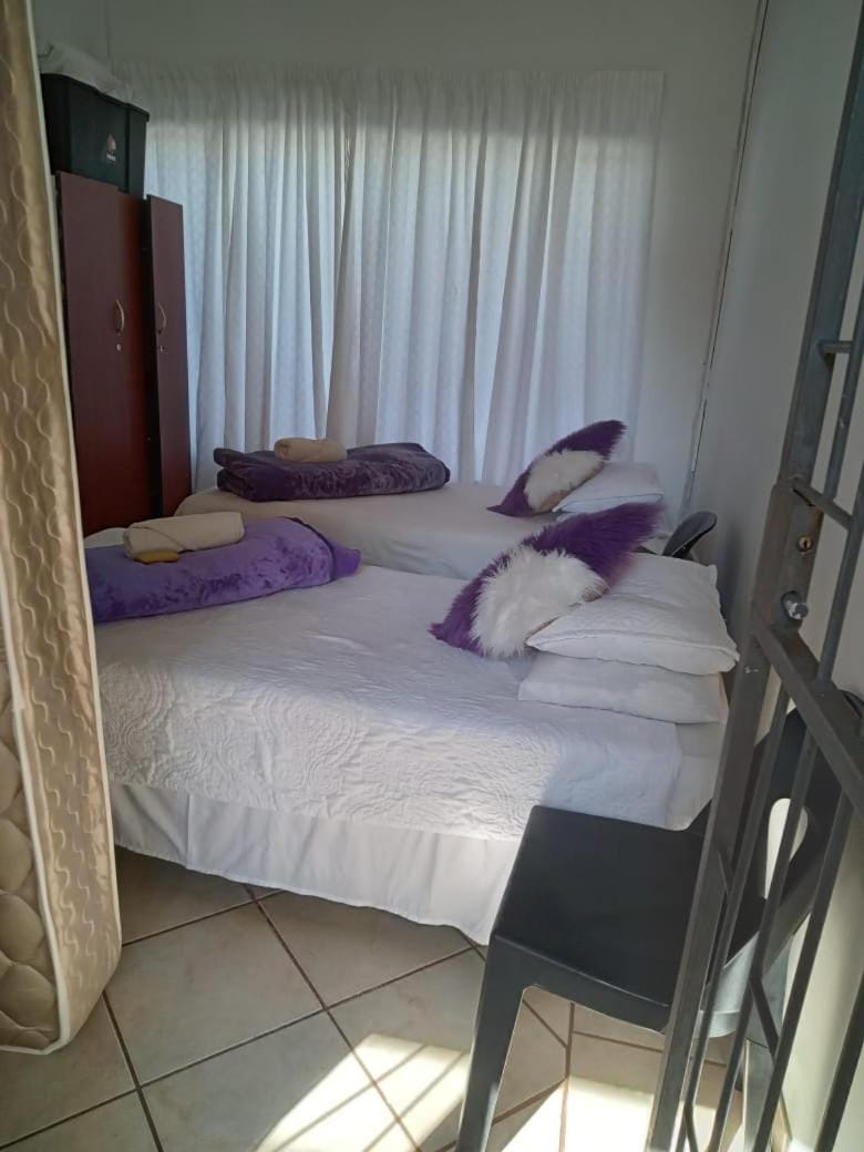 Willmore Guesthouse and Accommodation Bed and Breakfast in South Africa