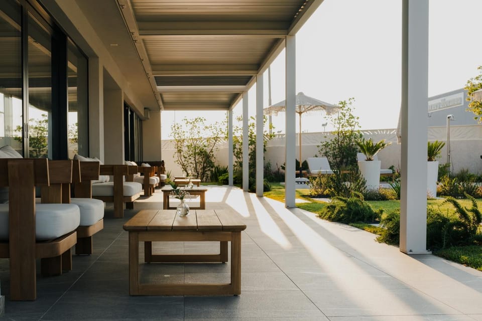 Garden, View (from property/room), Seating area, Garden view