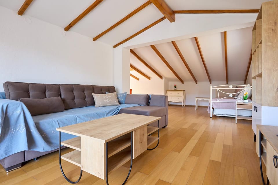 Cozy Sofita In Chios Island Apartment in Decentralized Administration of the Aegean