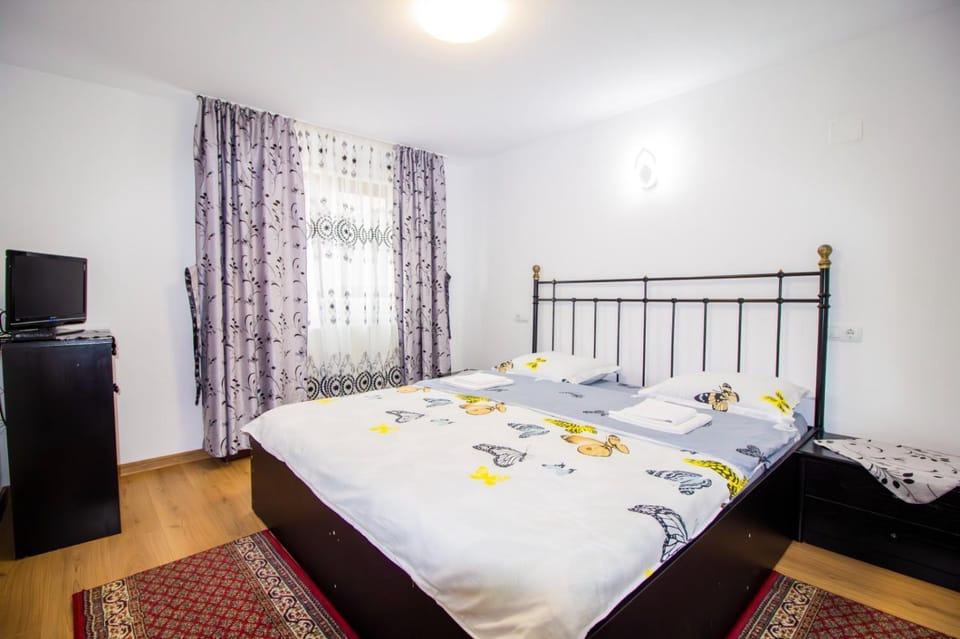 Căşuţa LA CUCU House in Cluj County