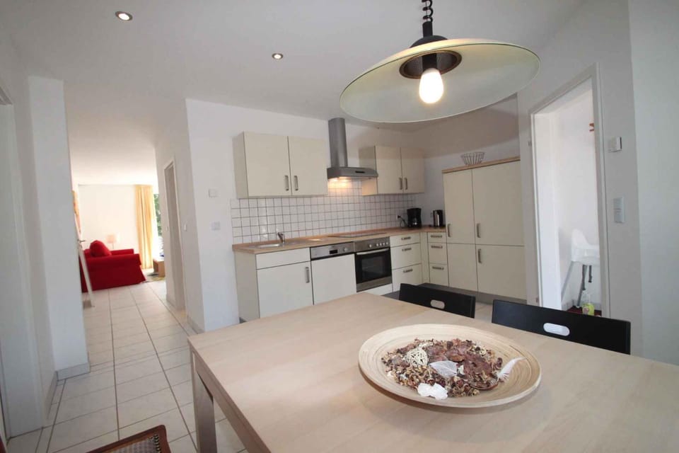 Coffee/tea facilities, Dining area, dishwasher