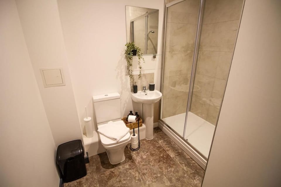 Shower, Bathroom