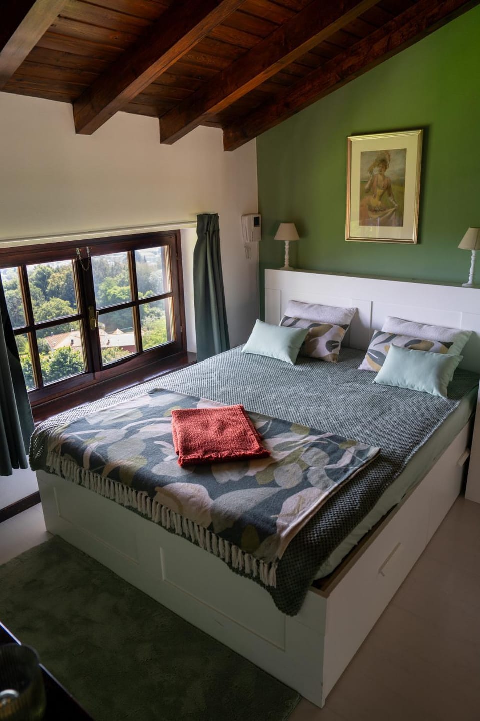 Belvedere sul Lago Bed and Breakfast in Arona