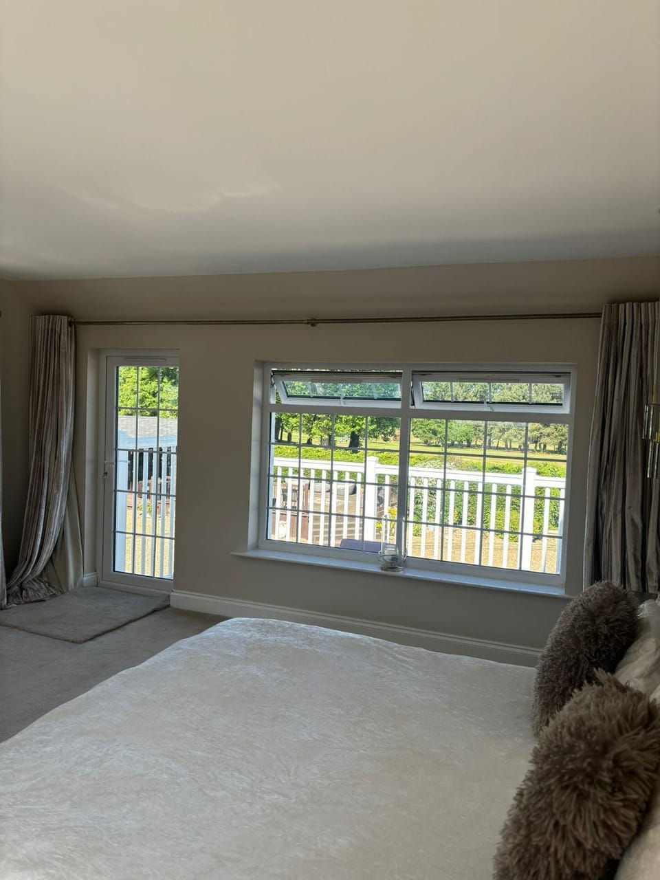 Bed, View (from property/room), Balcony/Terrace, Bedroom