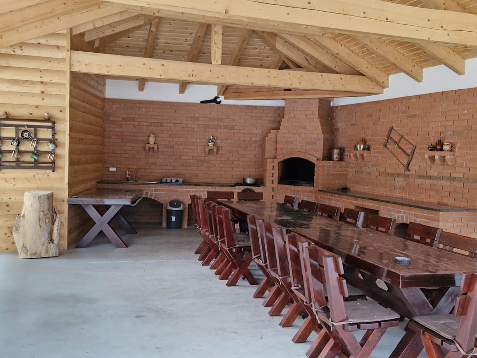 Banquet/Function facilities, Seating area