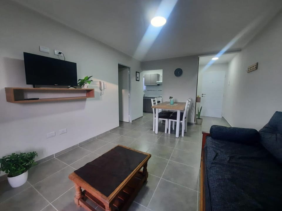 Communal lounge/ TV room, TV and multimedia, Living room, Dining area