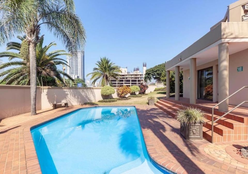 Seaside Serenity Apartment in Umhlanga