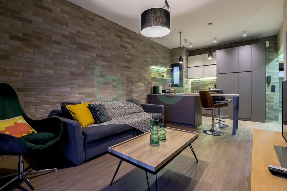 Kitchen or kitchenette, Living room, Seating area