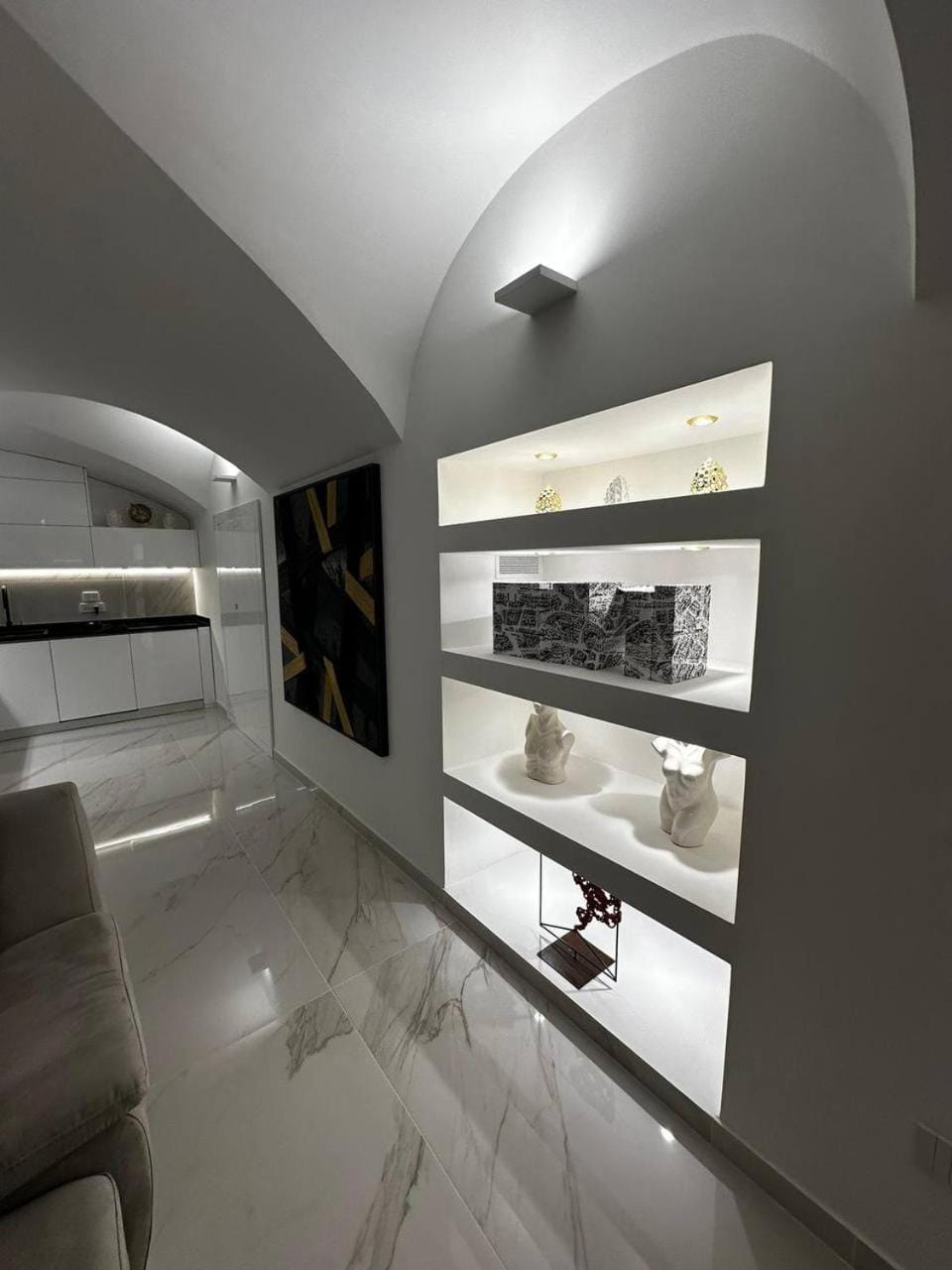 Dolce Vita Luxury Apartment in Naples