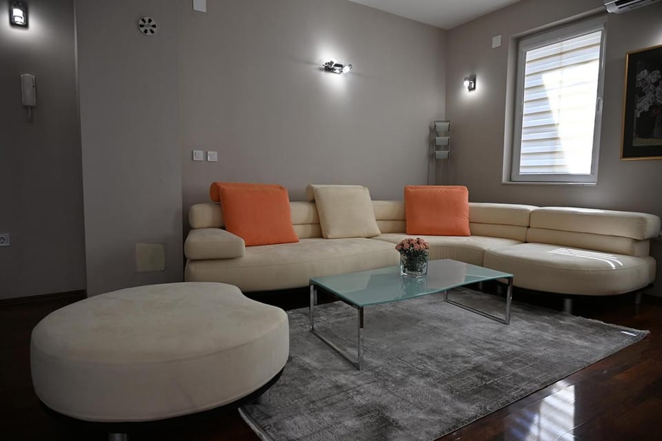 Villa Continental House in Bitola