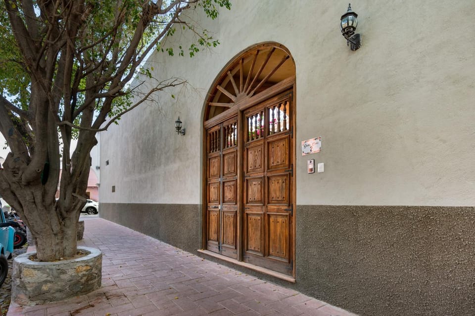 Facade/entrance, Day