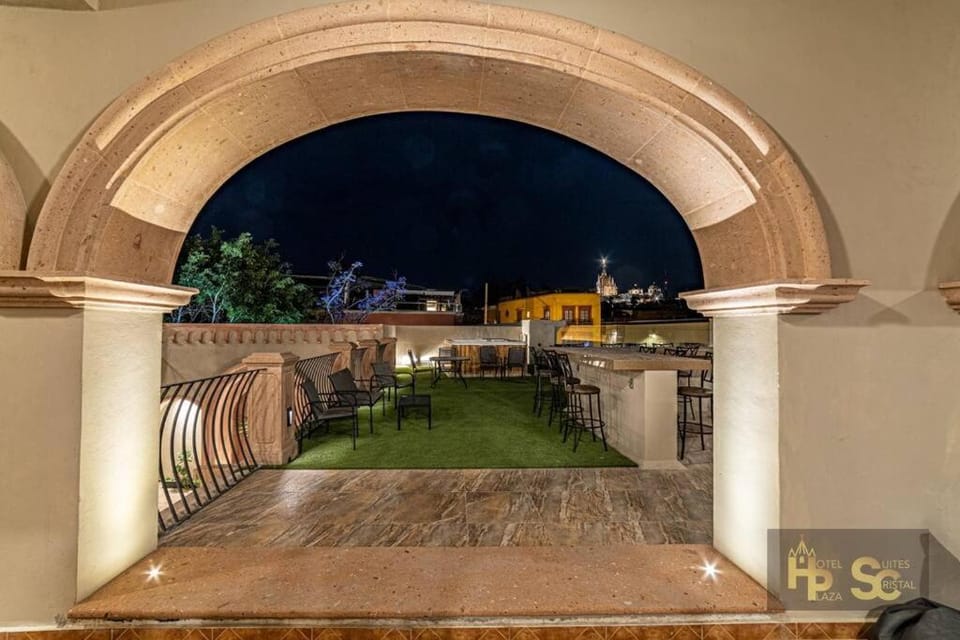 Night, Hot Tub, Balcony/Terrace