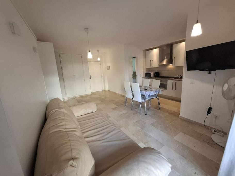 Hispalis Manilva Apartment in San Luis de Sabinillas