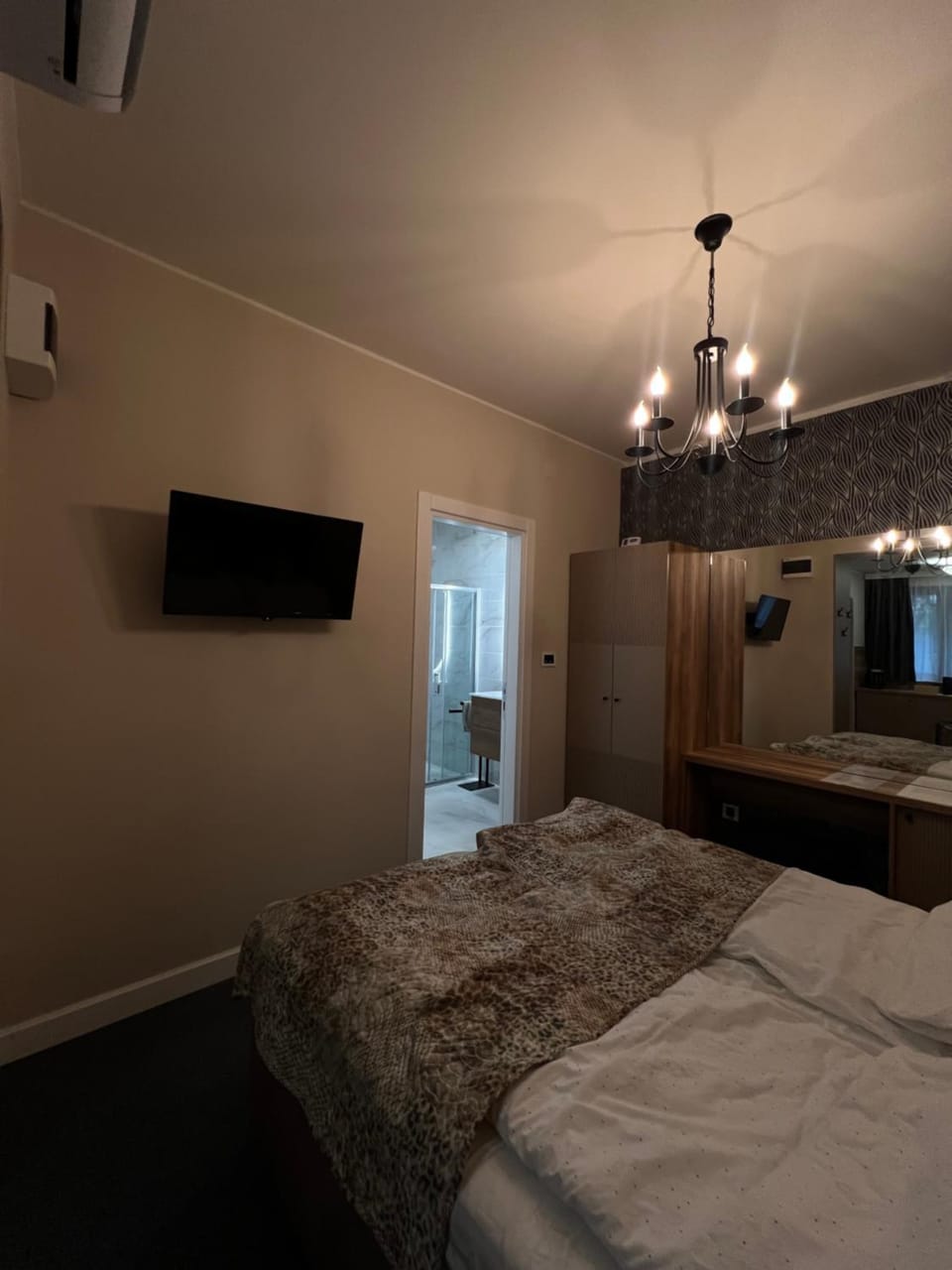 Face 1 Center SUBOTICA Bed and Breakfast in Vojvodina