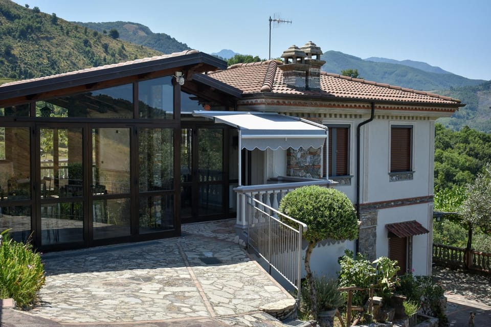 Property building, Day, Natural landscape, Mountain view