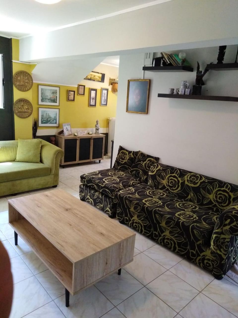 Seating area