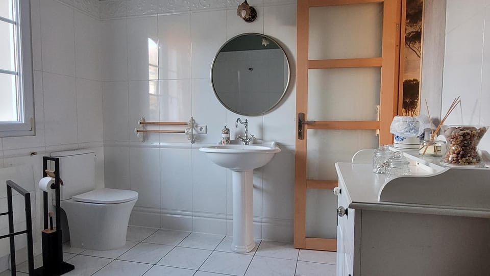 Toilet, Bathroom