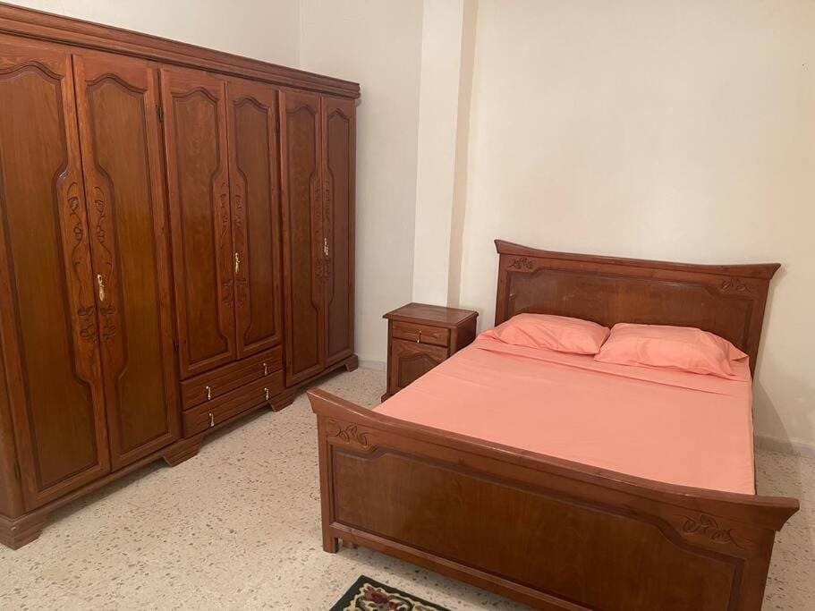 Bed, Photo of the whole room, Bedroom, wardrobe