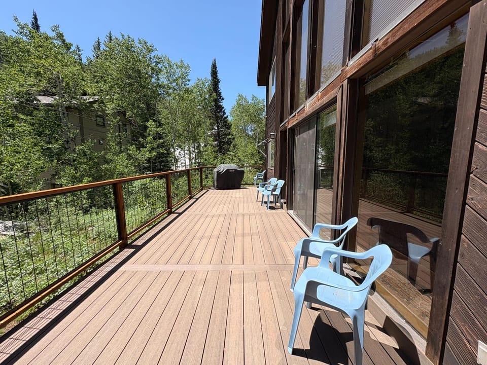 Storm Mountain Escape House in Burnt Flat