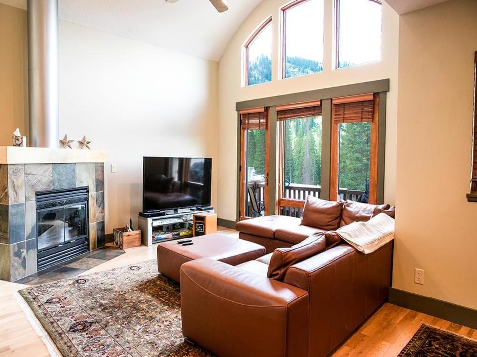 Mountain Memories - Private Solitude Townhome House in Wasatch County