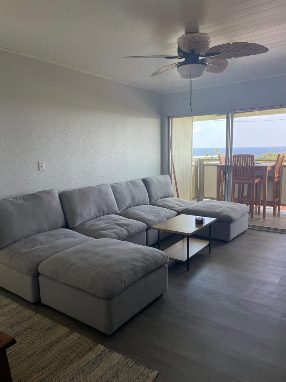 Beautiful Ocean View Downtown Getaway Apartment in Holualoa