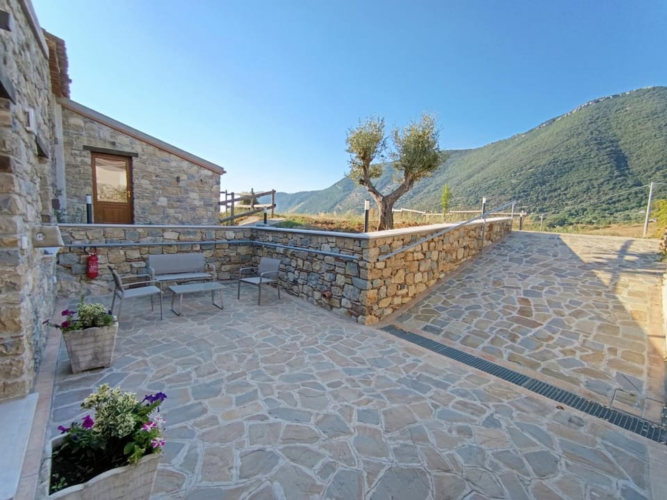 Property building, Day, Natural landscape, Mountain view